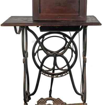 Sewing Machine