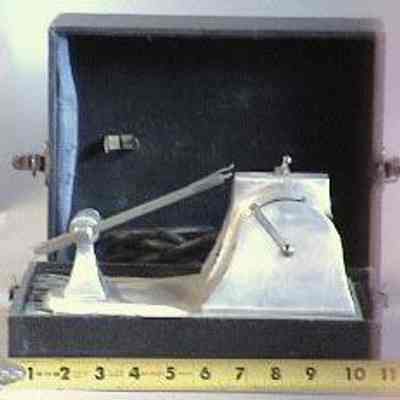 Hypodermic Needle Sharpener
