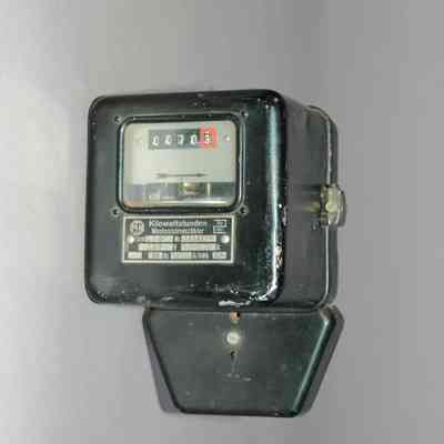 Watthour Meter