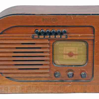 Table Receiver Radio
