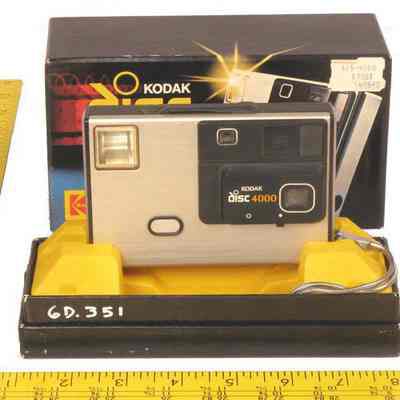 Disc Automatic Still Camera