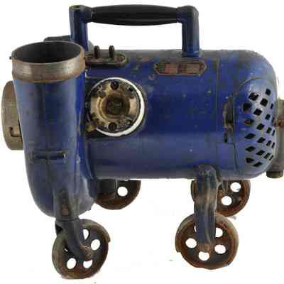 Electric Vacuum Cleaner