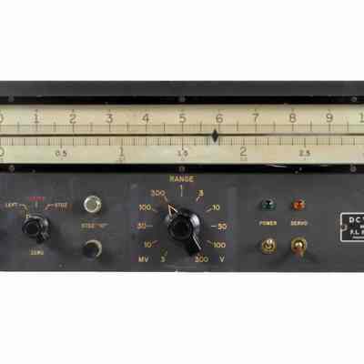 DC Voltmeter