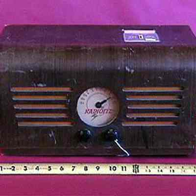 Wood Table Radio