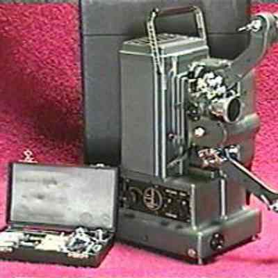 8/16mm Movie Projector