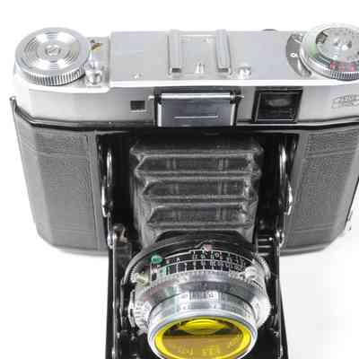 light meter door closed, "ring and needle" meter display on top right