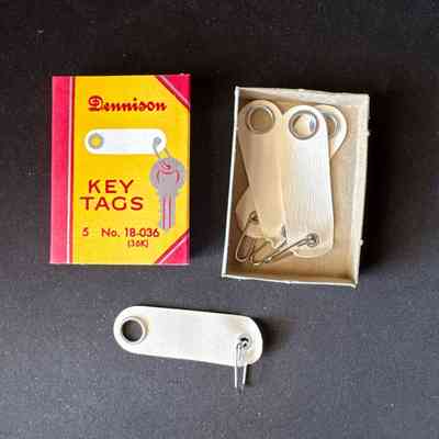 Dennison Key Tag Box
