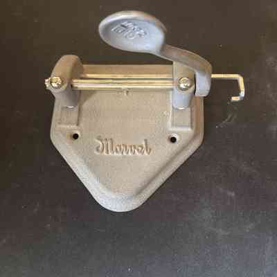 Marvel Two-Hole Punch