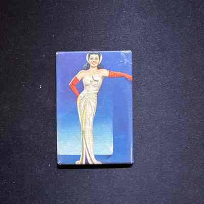 Magnet-Woman