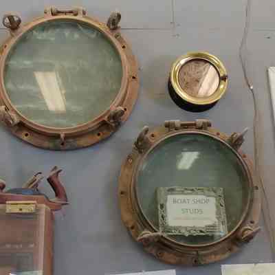 Water transportation:accessory:porthole