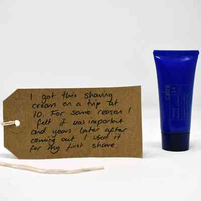 The image shows a note explaining the significance of a blue shaving cream bottle.