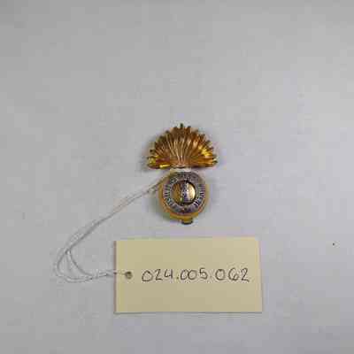 Les Fusiliers du St-Laurent cap badge