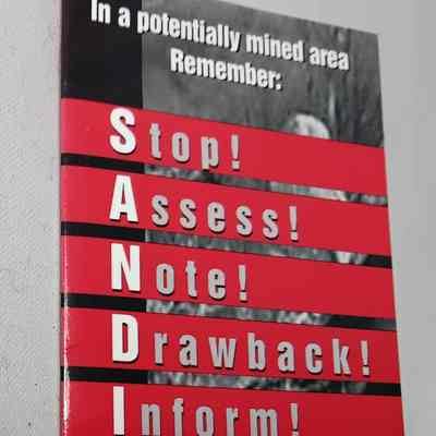 Mine awareness leaflet