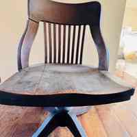          A wooden swivel office chair picture number 2
   