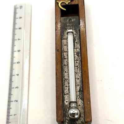 Thermometer in Wooden box