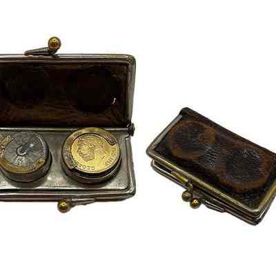 Purse for sovereigns and half-sovereigns