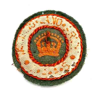 WW1 Womens Land Army LAAS felt cloth overall coat badge