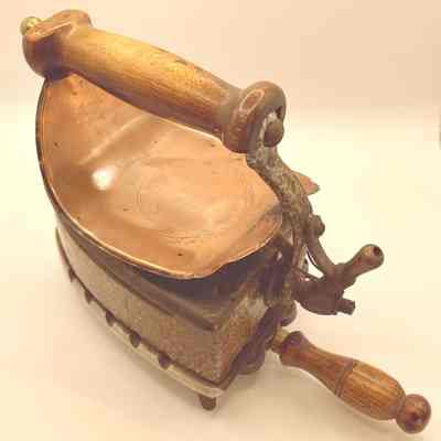 A Gas heated iron