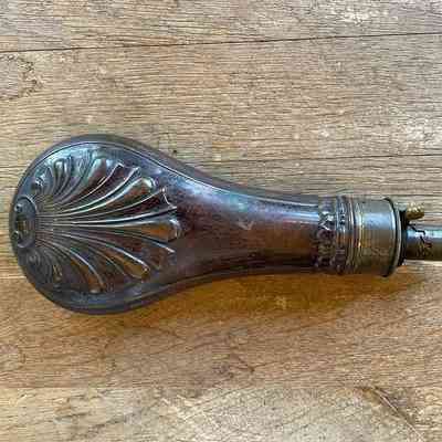 Powder flask