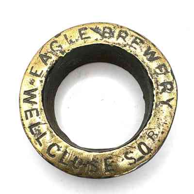 Eagle Brewery Wellclose Brass Collar