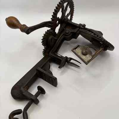 Apple Peeler (1)