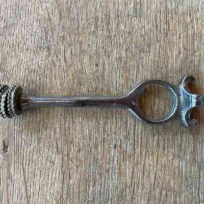 Cartridge extractor tool - known as Popes Patent 12 bore extractor tool