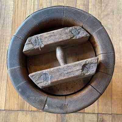 View of cheese press with lid on