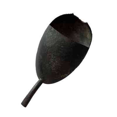 Feeding spoon