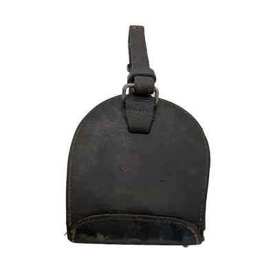 Back of pouch
