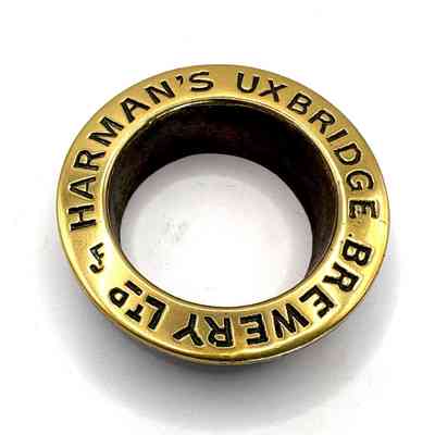 Harman's Uxbridge brewery brass collar