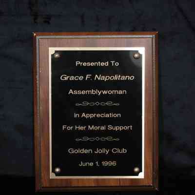 Wooden Plaque, Golden Jolly Club