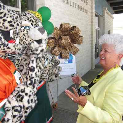 Grace Napolitano and University of La Verne Mascots