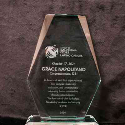 Glass Award Statue, League of California Cities Latino Caucus