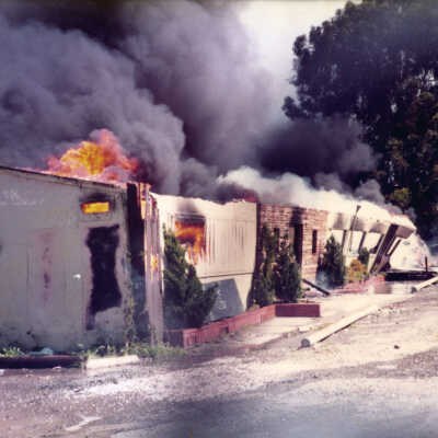 Wagon Wheel burning #5 (Carol de Young)