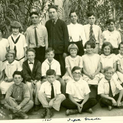 13- 1925 Pinole-Hercules School Class, fifth grade