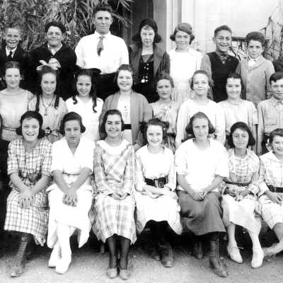 1918 Class photo #3 (Sterling Kelly)