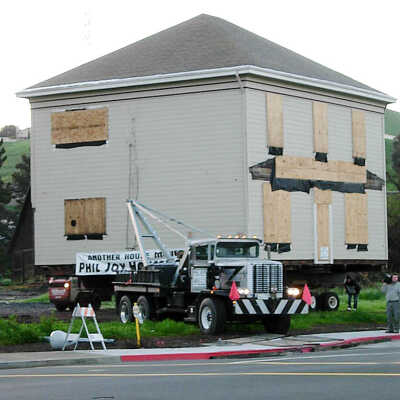 Faria house move 03