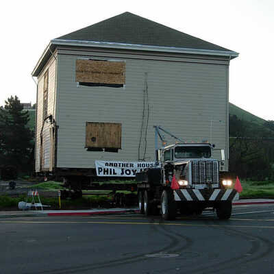 Faria house move 06