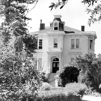 Fernandez Mansion, front view (Mariotti): The home Bernardo Fernandez built in 1894 is the most well-known building in Pinole. The 22-room mansion was built along the waterfront on land purchased from Dr. Samuel J. Tennent. undefined