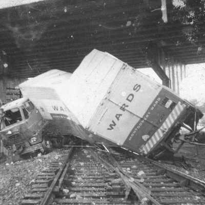 Wards truck on Santa Fe tracks