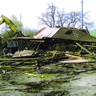 Faria barn destruction #4 (Margaret Prather)