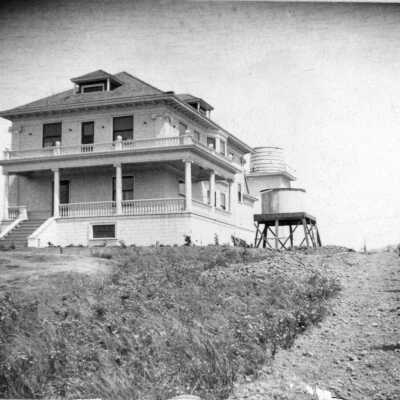Casa Loma, House on the Hill (Felton)