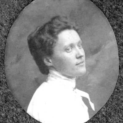 Cameo of Ellerhorst daughter #5 (Mariotti): Semi profile portrait of Christina and C. H. Ellerhorst's daughter.