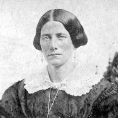 Rafaela Martinez Tennent (Vincent): Rafaela Martinez Tennent. Rafaela was the seventh child and one of nine daughters of Don Ygnacio and Doña Maria Martinez of El Rancho Pinole. She was born at the Presidio of San Francisco, where her father was comandante of the fort. She died on August 5, 1868, at the age of 44. Her 1/11th inheritance of the old family rancho included all of present-day downtown Pinole and all of its bayfront. 