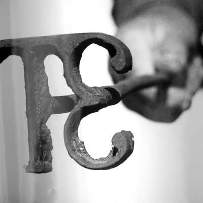 Samuel J. Tennent branding iron (Mariotti): Samuel J. Tennent Branding Iron. The Tennent Ranch was known for raising fine horses. Tennent had a one-half-mile-long racetrack at the bay by the later Hercules Box Factory. The track attracted Sunday crowds from all around Pinole. Tennent kept a stable of 20 horses there.