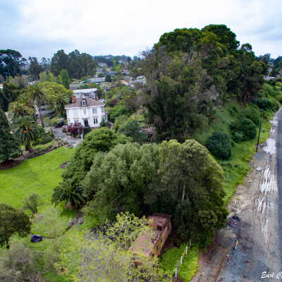 Fernandez Mansion from drone 10 MB 4-4-17 (Earl Combs): Earl Combs' drone photograph of the Fernandez Mansion and railroad along the bay.