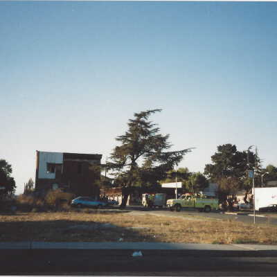 Bill's Liquor Demolishing (Adila Araya; Topsy Araya estate)