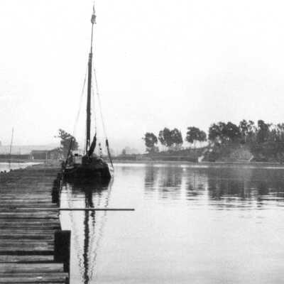 Fernandez (Pinole) wharf 1905 or 1915 (Mariotti)