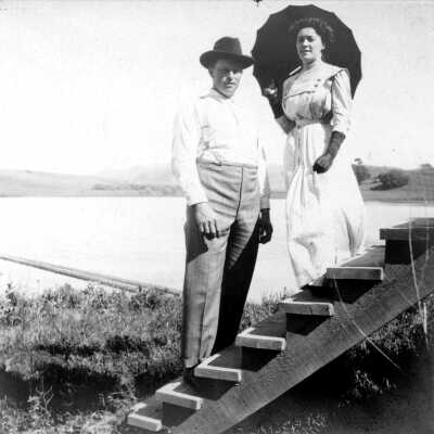 Henry and Alice at Rodeo Dam (Mariotti:Downer): Henry and sister Alice Ellerhorst, holding a parasol at Rodeo Dam.