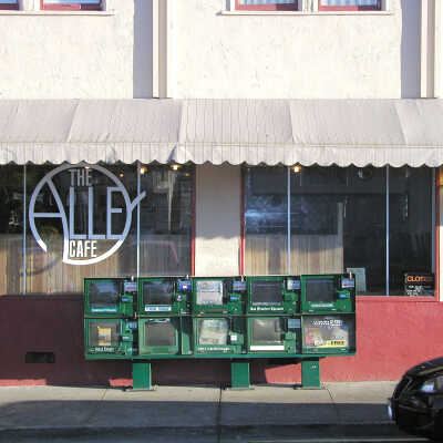 The Alley Cafe (exterior)